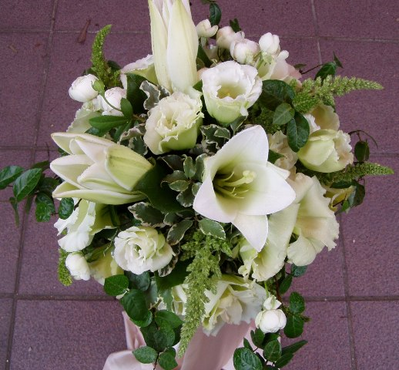 名古屋市千種区の花屋グラッシーのラウンドブーケR52 名古屋市千種区の花屋グラッシーのラウンドブーケR52